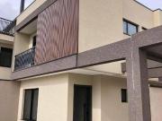 Sobrado com 3 dormitórios à venda, 107 m² por R$...