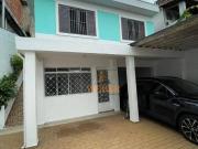 Sobrado com 3 dormitórios à venda, 110 m² por R$...