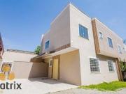 Sobrado com 3 dormitórios à venda, 110 m² por R$...