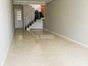 Sobrado com 3 dormitórios à venda, 110 m² por R$...