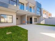 Sobrado com 3 dormitórios à venda, 112 m² por R$...