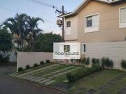 Sobrado com 3 dormitórios à venda, 117 m² por R$...