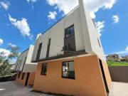 Sobrado com 3 dormitórios à venda, 122 m² por R$...