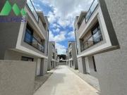 Sobrado com 3 dormitórios à venda, 122 m² por R$...