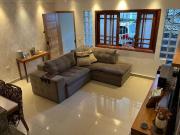 Sobrado com 3 dormitórios à venda, 123 m² por R$...