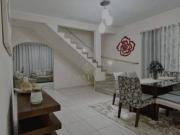 Sobrado com 3 dormitórios à venda, 125 m² por R$...