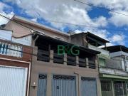 Sobrado com 3 dormitórios à venda, 127 m² por R$ 620.000...