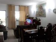 Sobrado com 3 dormitórios à venda, 130 m² por R$...