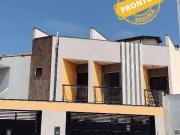 Sobrado com 3 dormitórios à venda, 160 m² por R$...