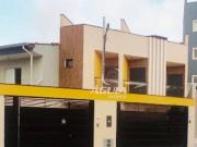 Sobrado com 3 dormitórios à venda, 130 m² por R$...