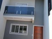 Sobrado com 3 dormitórios à venda, 130 m² por R$...