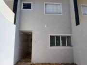 Sobrado com 3 dormitórios à venda, 130 m² por R$...