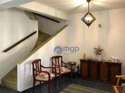 Sobrado com 3 dormitórios à venda, 130 m² por R$...