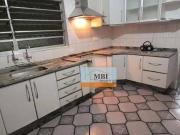 Sobrado com 3 dormitórios à venda, 130 m² por R$...