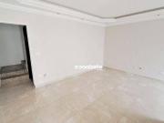 Sobrado com 3 dormitórios à venda, 131 m² por R$...