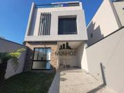 Sobrado com 3 dormitórios à venda, 131 m² por R$...