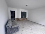 Sobrado com 3 dormitórios à venda, 132 m² por R$...
