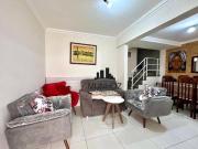 Sobrado com 3 dormitórios à venda, 133 m² por R$...