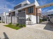 Sobrado com 3 dormitórios à venda, 134 m² por R$...