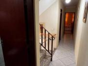 Sobrado com 3 dormitórios à venda, 134 m² por R$...