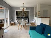 Sobrado com 3 dormitórios à venda, 135 m² por R$...