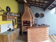 Sobrado com 3 dormitórios à venda, 135 m² por R$...