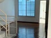 Sobrado com 3 dormitórios à venda, 136 m² por R$...