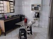 Sobrado com 3 dormitórios à venda, 137 m² por R$...