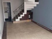 Sobrado com 3 dormitórios à venda, 137 m² por R$...