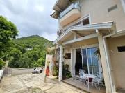 Sobrado com 3 dormitórios à venda, 140 m² por R$...