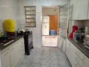 Sobrado com 3 dormitórios à venda, 140 m² por R$...