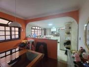 Sobrado com 3 dormitórios à venda, 140 m² por R$...