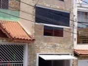 Sobrado com 3 dormitórios à venda, 140 m² por R$...