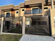 Sobrado com 3 dormitórios à venda, 140 m² por R$...