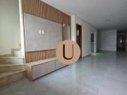 Sobrado com 3 dormitórios à venda, 140 m² por R$...