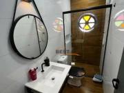 Sobrado com 3 dormitórios à venda, 142 m² por R$...