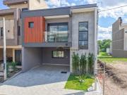 Sobrado com 3 dormitórios à venda, 144 m² por R$...