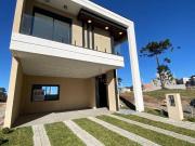 Sobrado com 3 dormitórios à venda, 145 m² por R$...