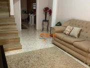 Sobrado com 3 dormitórios à venda, 150 m² por R$...