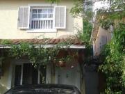 Sobrado com 3 dormitórios à venda, 150 m² por R$...