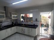 Sobrado com 3 dormitórios à venda, 150 m² por R$...