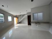 Sobrado com 3 dormitórios à venda, 150 m² por R$...