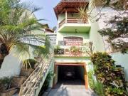 Sobrado com 3 dormitórios à venda, 150 m² por R$...