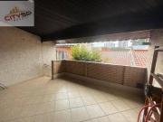 Sobrado com 3 dormitórios à venda, 150 m² por R$...