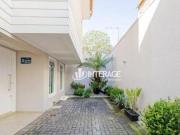 Sobrado com 3 dormitórios à venda, 150 m² por R$...