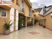 Sobrado com 3 dormitórios à venda, 152 m² por R$...