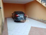 Sobrado com 3 dormitórios à venda, 154 m² por R$...