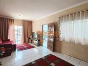 Sobrado com 3 dormitórios à venda, 155 m² por R$...