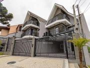 Sobrado com 3 dormitórios à venda, 156 m² por R$...