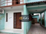 Sobrado com 3 dormitórios à venda, 156 m² por R$...